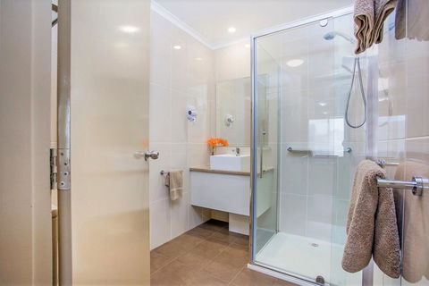 Comfort Inn Warrnambool International - Inverell Accommodation 3
