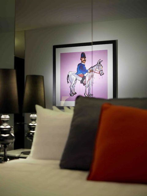 The Cullen Melbourne - Art Series - Inverell Accommodation 10