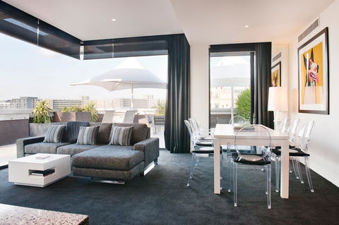 The Cullen Melbourne - Art Series - Inverell Accommodation 12