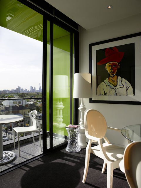 The Cullen Melbourne - Art Series - Inverell Accommodation 5