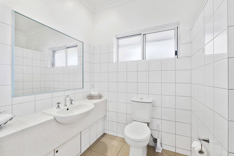 The International Motel Apollo Bay - Inverell Accommodation 29