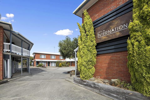 The International Motel Apollo Bay - Inverell Accommodation 3