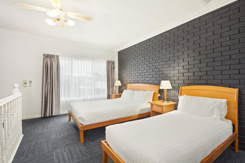 The International Motel Apollo Bay - Inverell Accommodation 9