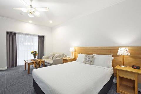 The International Motel Apollo Bay - Inverell Accommodation 24