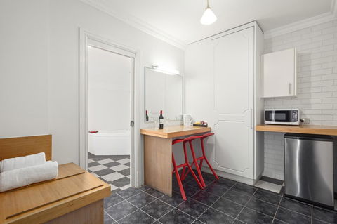 The International Motel Apollo Bay - Inverell Accommodation 18