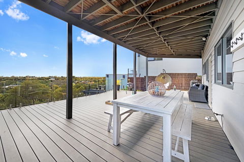 Beachside House - Inverell Accommodation 23