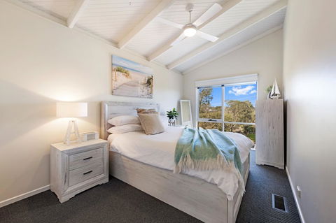 Beachside House - Inverell Accommodation 14