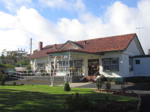 The Highlander Motel - 24HR Check In - Inverell Accommodation 9