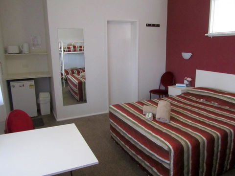 The Highlander Motel - 24HR Check In - Inverell Accommodation 15