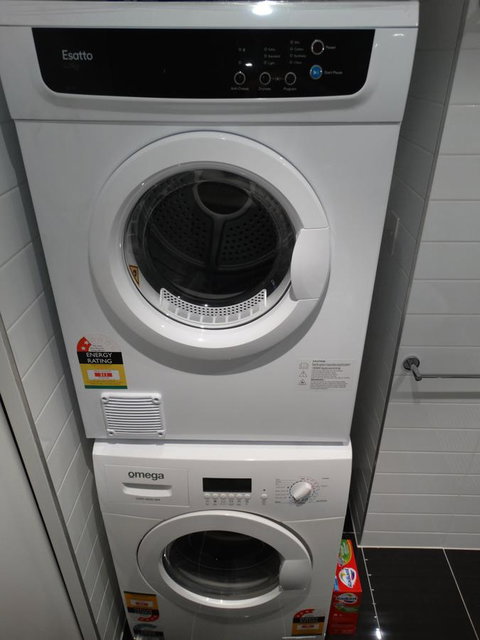 Cloud9 Luxury Apartments - Inverell Accommodation 24
