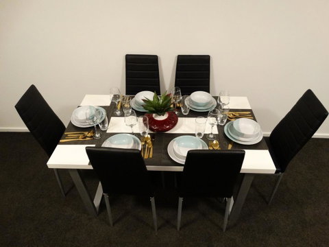 Cloud9 Luxury Apartments - Inverell Accommodation 14