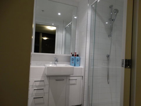 Cloud9 Luxury Apartments - Inverell Accommodation 9