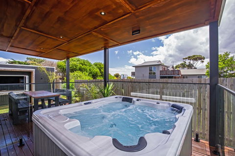 Island Getaway Cape Woolamai - Inverell Accommodation 32