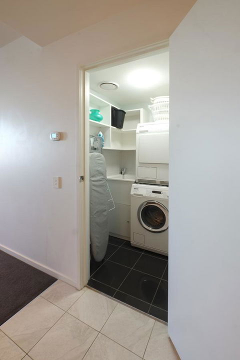 ACD Apartments - Inverell Accommodation 14