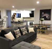 Apartments in Phillip Island Towers - Block C - Inverell Accommodation