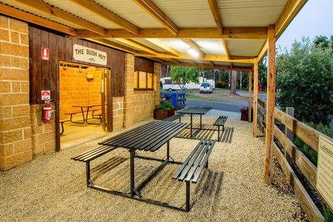 BIG4 Castlemaine Gardens - Inverell Accommodation 24