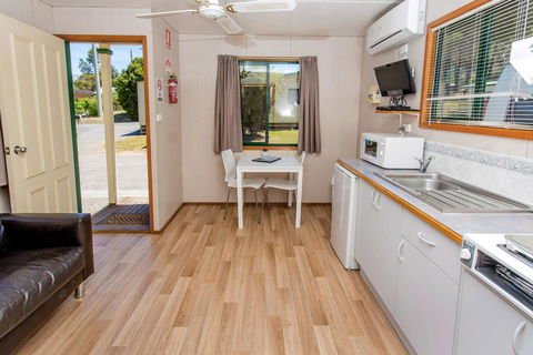 BIG4 Castlemaine Gardens - Inverell Accommodation 35
