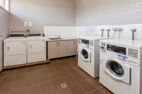 BIG4 Castlemaine Gardens - Inverell Accommodation 34