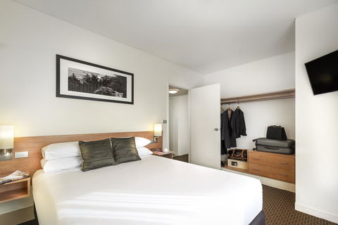 Ibis Melbourne Hotel And Apartments - Inverell Accommodation 13