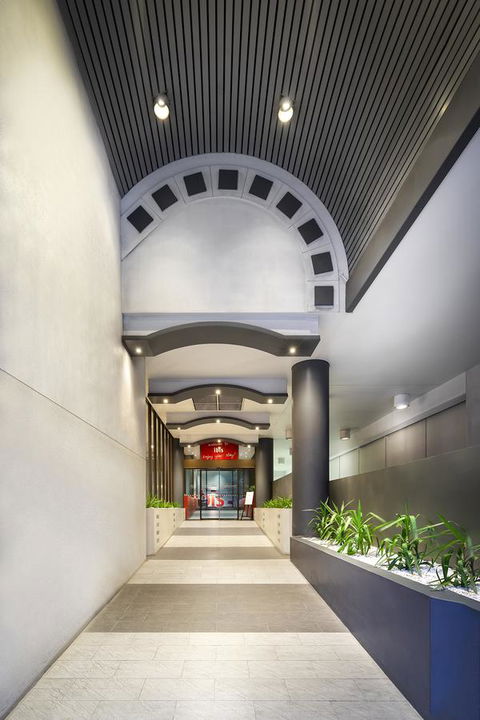 Ibis Melbourne Hotel And Apartments - Inverell Accommodation 4
