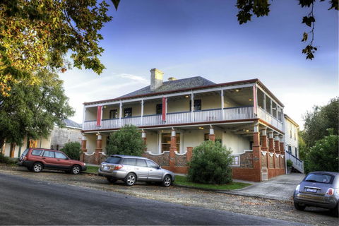 Athelstane House - Inverell Accommodation 9
