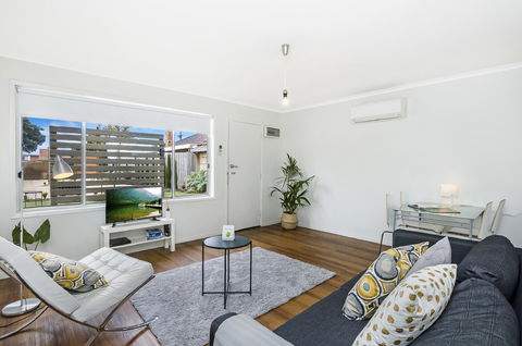 Portland Bay Apartments - Inverell Accommodation 16