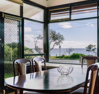 Beach Front Beauty - Ocean front views - Inverell Accommodation
