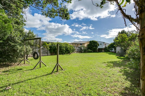 Beach Front Beauty - Ocean Front Views - Inverell Accommodation 16