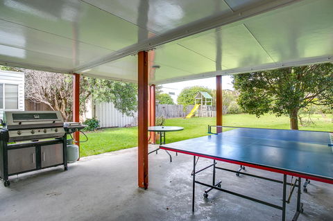 Beach Front Beauty - Ocean Front Views - Inverell Accommodation 15