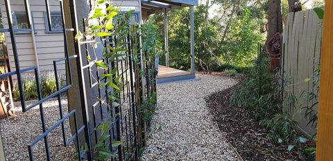 Tangenong Cottages - Inverell Accommodation 5