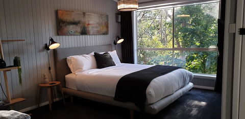 Tangenong Cottages - Inverell Accommodation 7