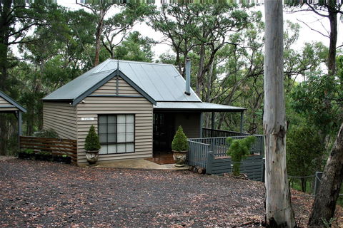 Tangenong Cottages - Inverell Accommodation 15