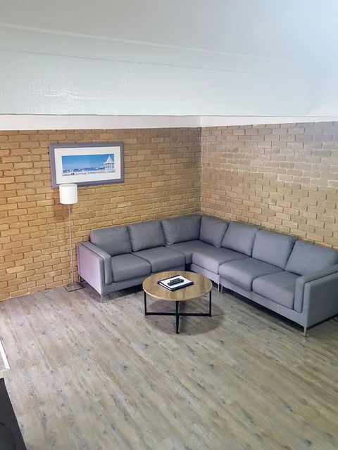 Tropicana Motor Inn - Inverell Accommodation 25