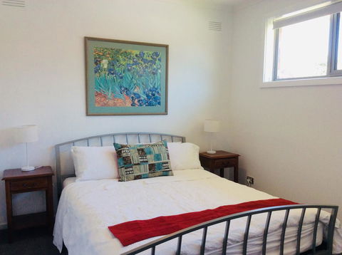 Avilla By The Bay - Inverell Accommodation 8