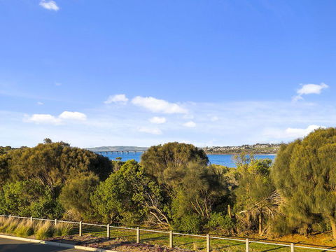 Bunya By The Sea - Inverell Accommodation 24