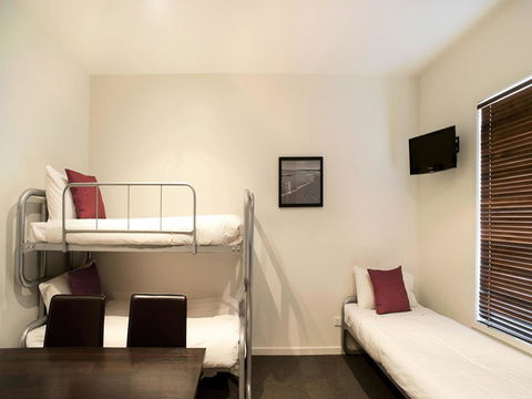 The Waves Apartments - Inverell Accommodation 30