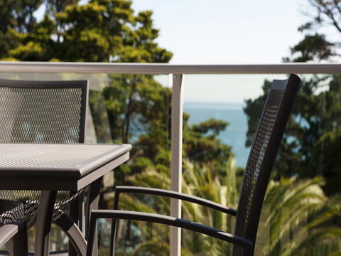 The Waves Apartments - Inverell Accommodation 5
