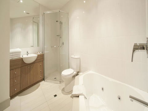 The Waves Apartments - Inverell Accommodation 25
