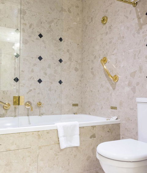 Stamford Plaza Melbourne - Inverell Accommodation 35