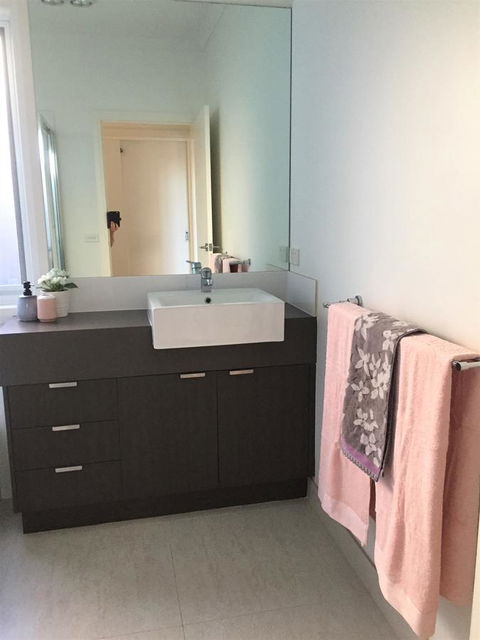 Tamara Temptation - Inverell Accommodation 15