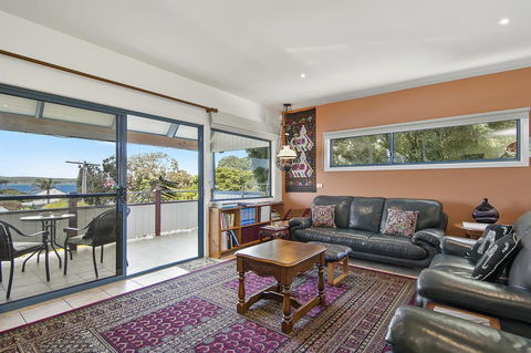 Black Dolphin Beach Penthouse - Inverell Accommodation 0