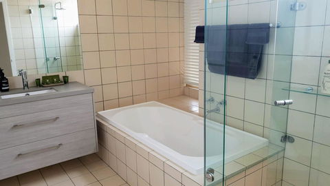Number 9 Leisure Stay - Inverell Accommodation 12