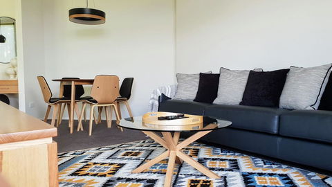 Number 9 Leisure Stay - Inverell Accommodation 3