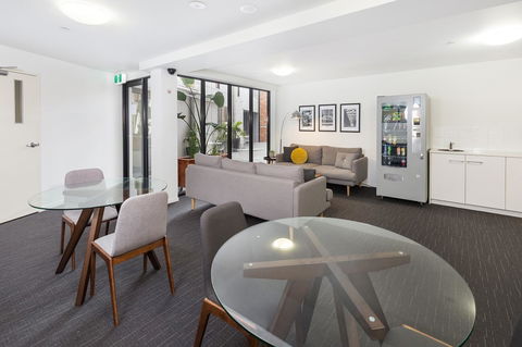 City Edge North Melbourne Apartment Hotel - Inverell Accommodation 9