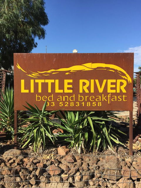 Little River Bed And Breakfast - Inverell Accommodation 2