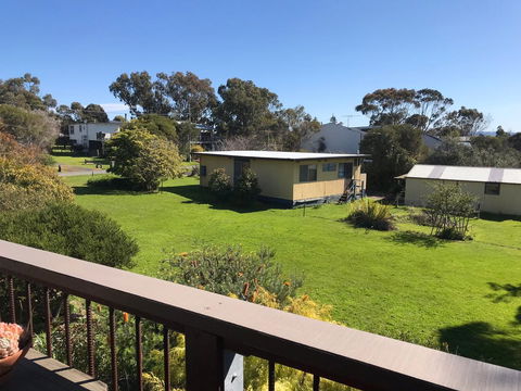 Aloha Ha Phillip Island - Inverell Accommodation 10