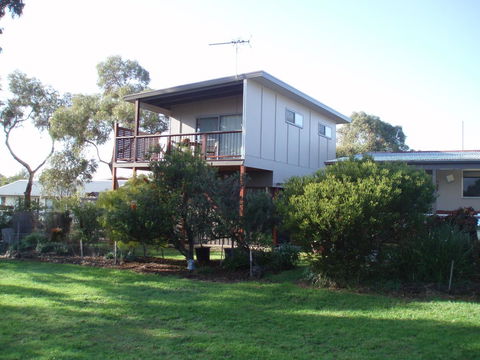 Aloha Ha Phillip Island - Inverell Accommodation 0