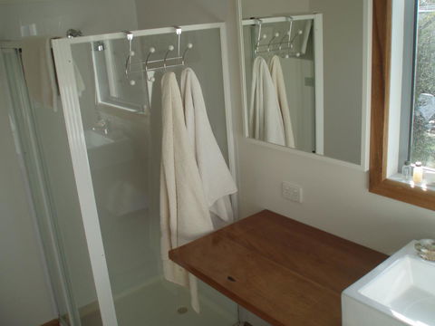 Aloha Ha Phillip Island - Inverell Accommodation 22