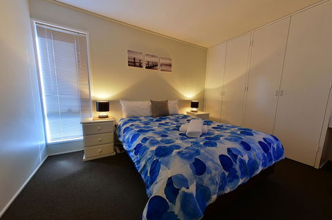 Executive Hideaway - Inverell Accommodation 39