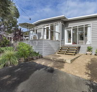 Sunset on Scott - Relax in tranquility  style - Inverell Accommodation
